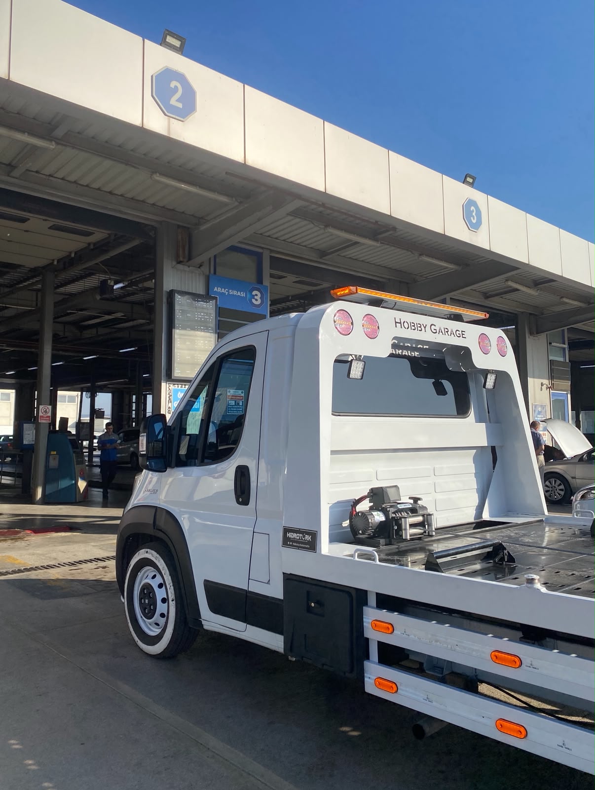 Hobby Garage İzmir'in çekici aracı