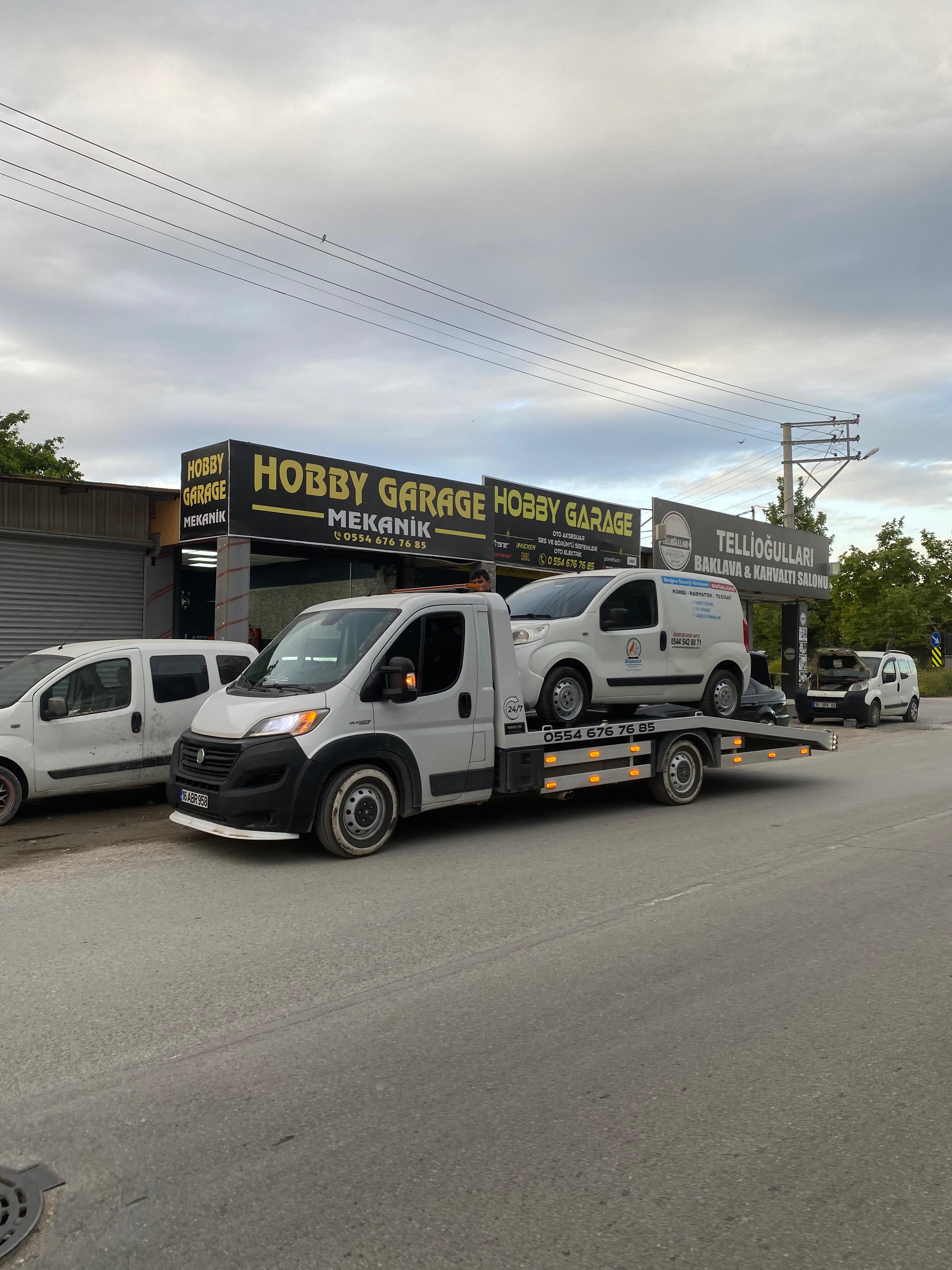 Hobby Garage İzmir oto çekici ile yapılan gerçek araç taşıma işi, kare 12