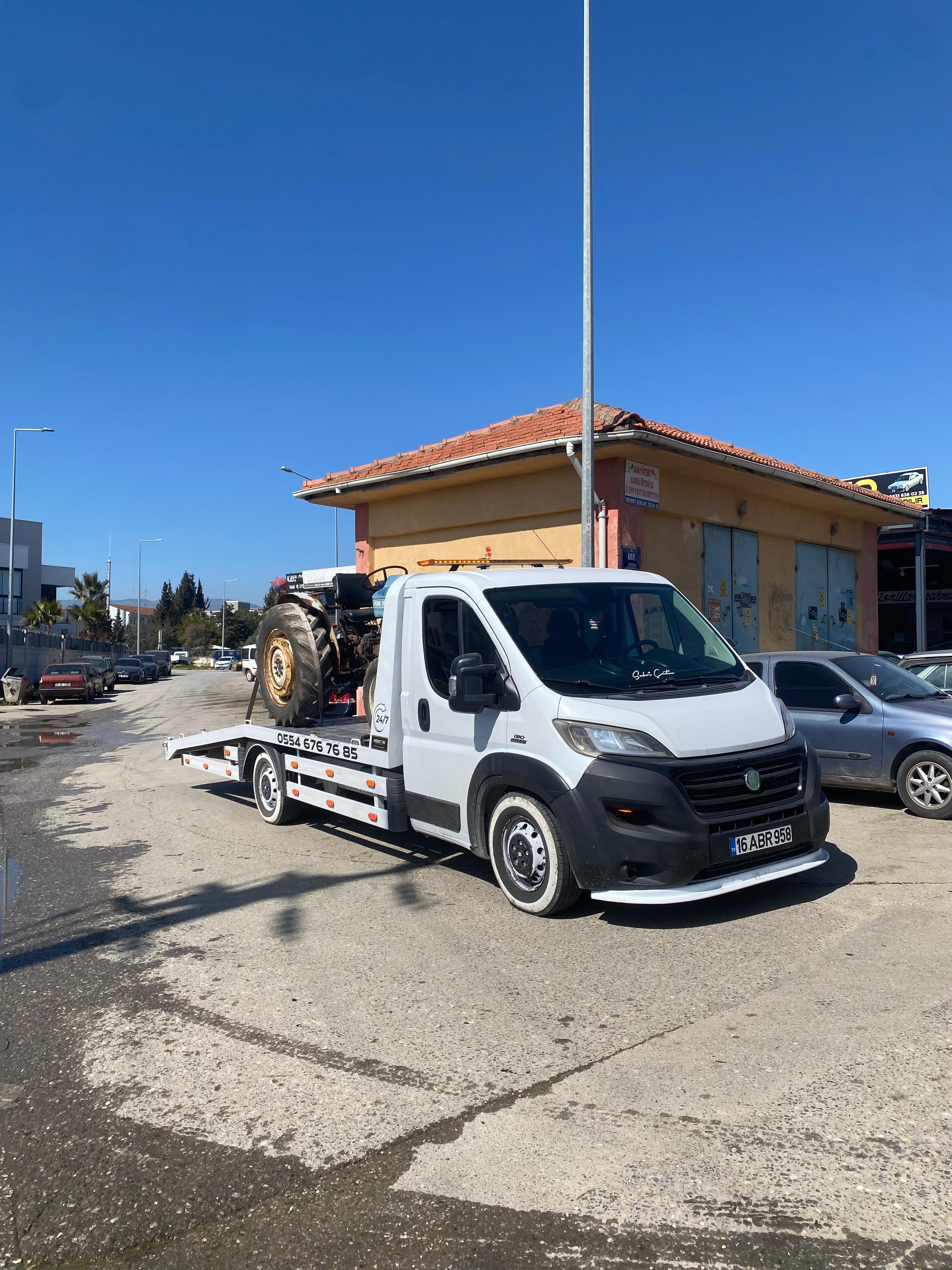 Hobby Garage İzmir oto çekici ile yapılan gerçek araç taşıma işi, kare 17