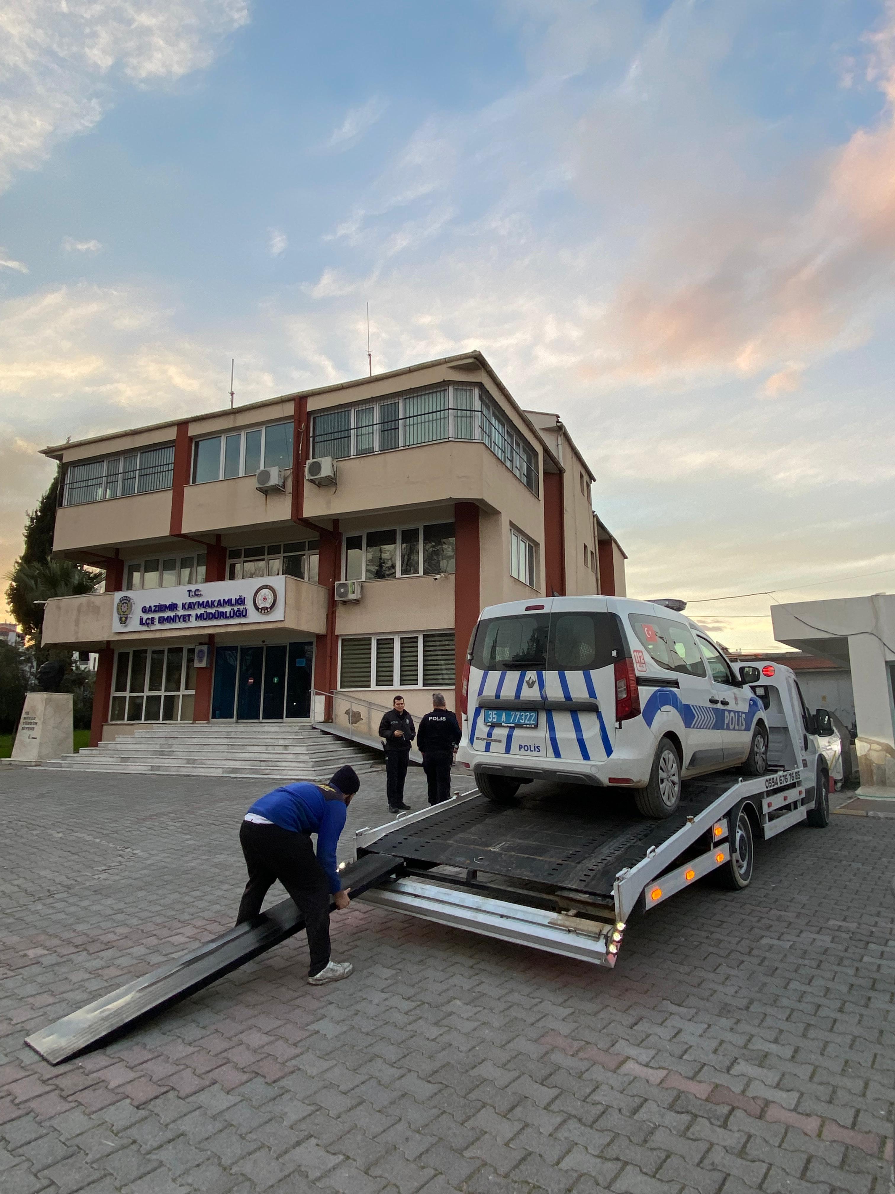 Hobby Garage İzmir oto çekici ile yapılan gerçek araç taşıma işi, kare 19