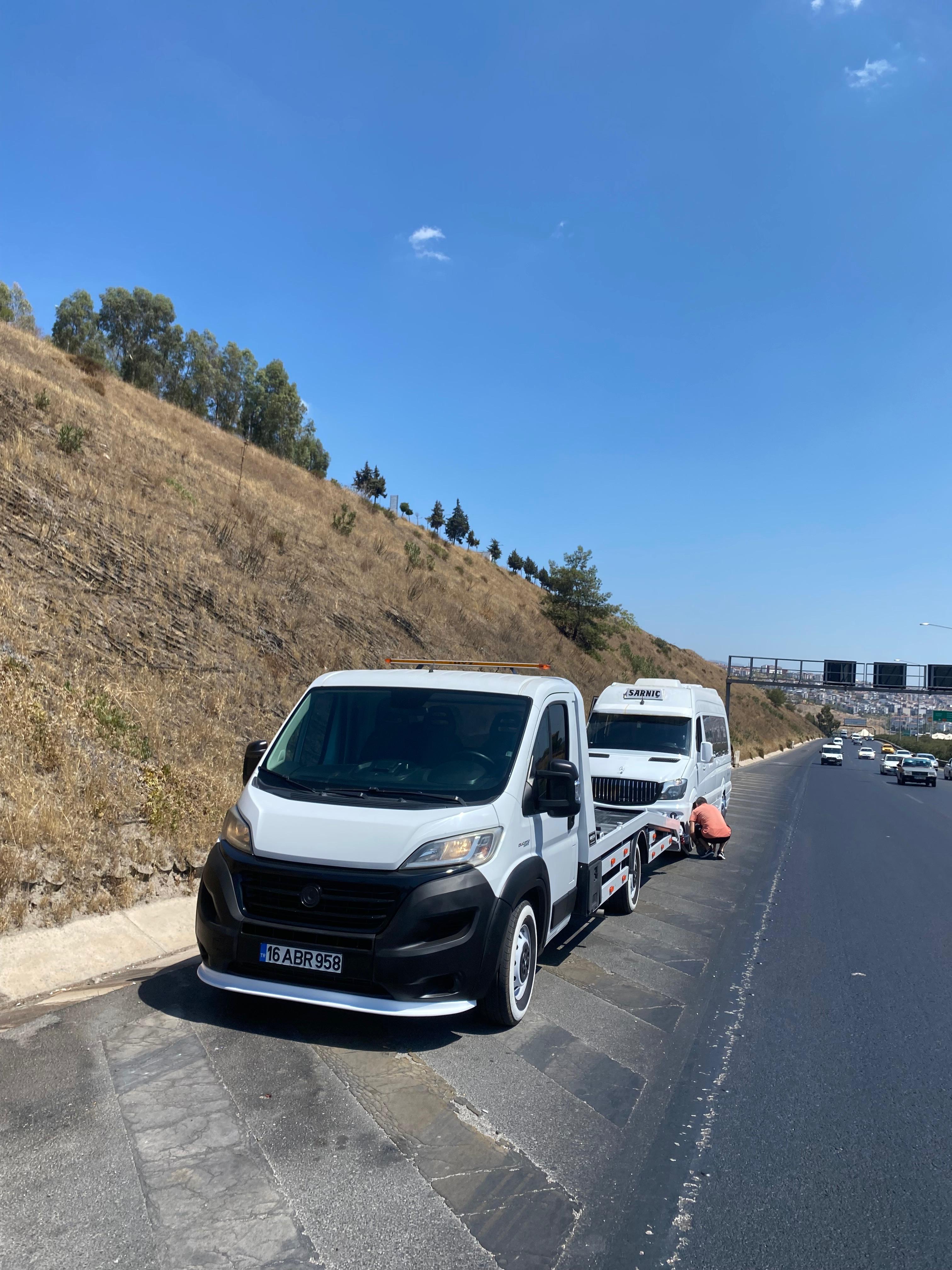 Hobby Garage İzmir oto çekici ile yapılan gerçek araç taşıma işi, kare 23