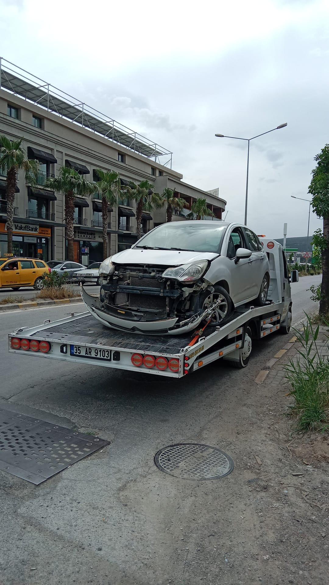 Hobby Garage İzmir oto çekici ile yapılan gerçek araç taşıma işi, kare 31