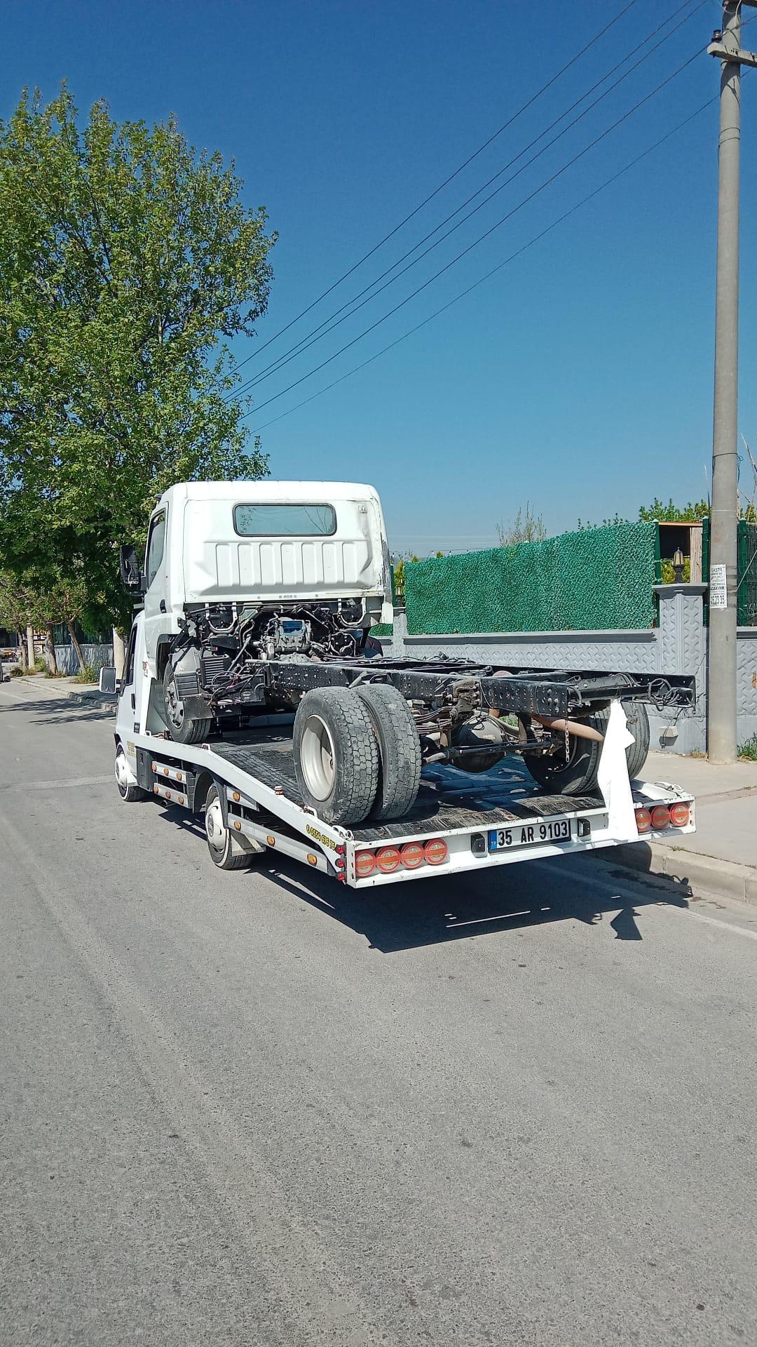 Hobby Garage İzmir oto çekici ile yapılan gerçek araç taşıma işi, kare 34