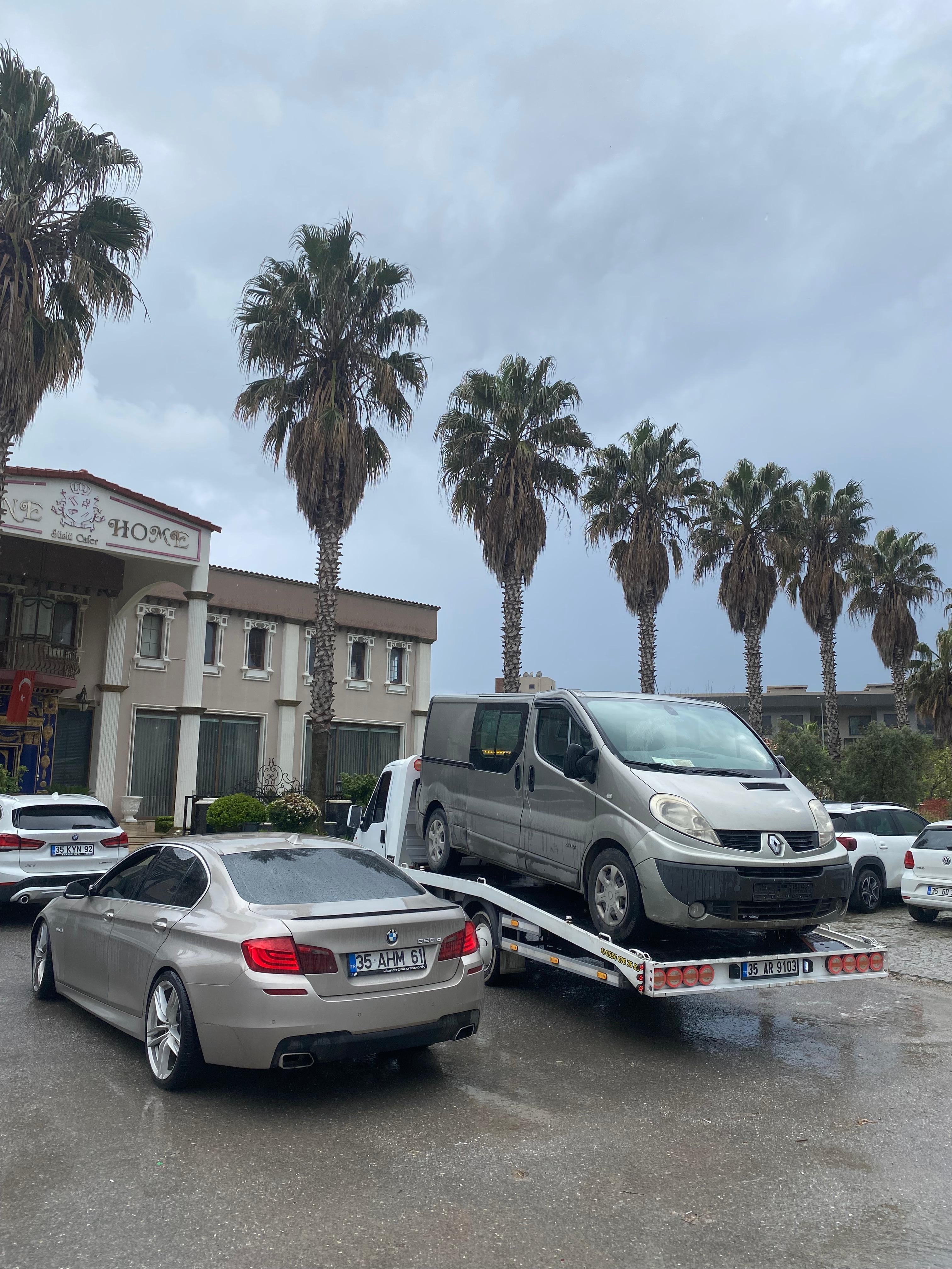 Hobby Garage İzmir oto çekici ile yapılan gerçek araç taşıma işi, kare 35